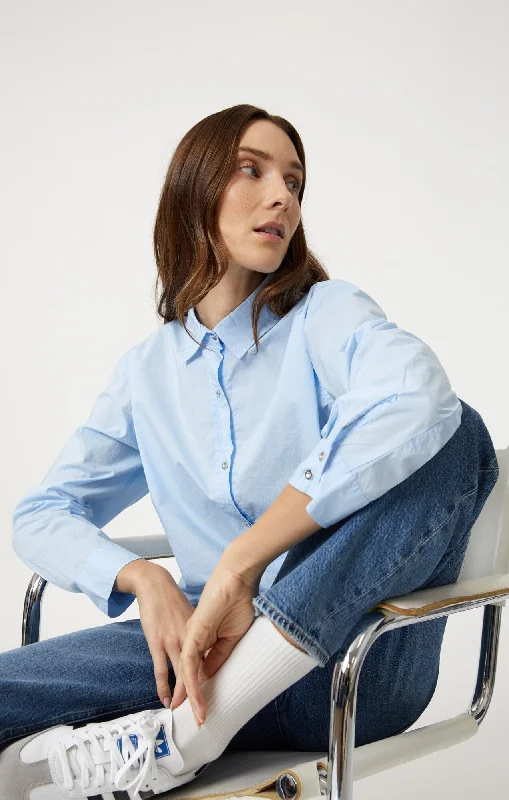 CROPPED BUTTON-UP SHIRT IN KENTUCKY BLUE Cozy Summer Short Shirt