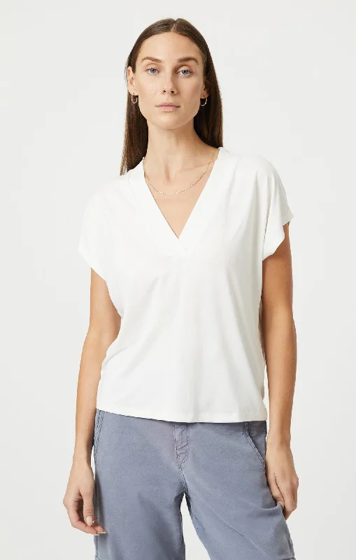 V-NECK SHIRT IN ANTIQUE WHITE Stylish Crew Neck Shirt