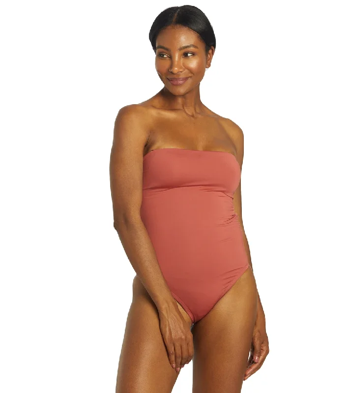 Nike Women's Solid Lace-Up Back Bandeau One Piece Swimsuit Canyon Rust Sporty Racerback Swimsuit